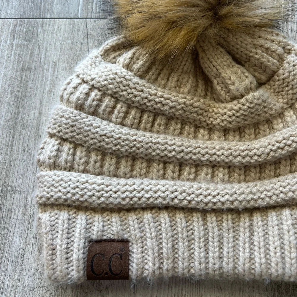 CC Beige Cable Knit Pom Pom Beanie Faux Fur Winter Hat Chunky OS